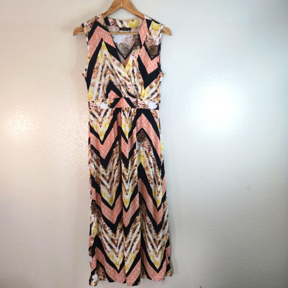 Susan Lawrence Chevron Floral Sleeveless Maxi Dress